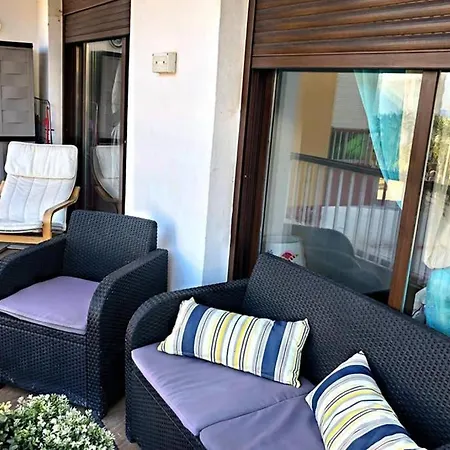 Coqueto En Puerto Marina Con Piscina Lägenhet *
